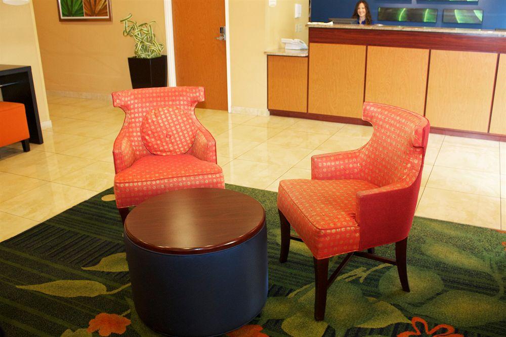 Fairfield Inn And Suites St Petersburg Clearwater Pinellas Park Exteriör bild