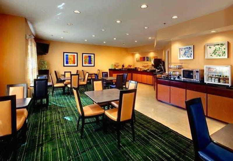 Fairfield Inn And Suites St Petersburg Clearwater Pinellas Park Exteriör bild